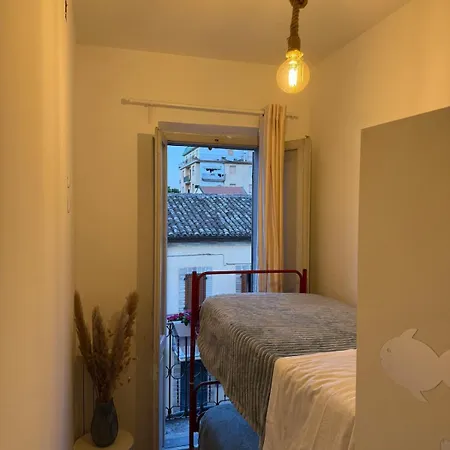 Cairoli House- * غْروتّامّاري