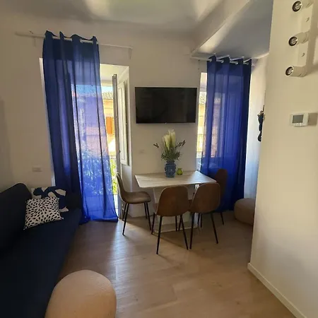 Cairoli House- Dom wakacyjny *