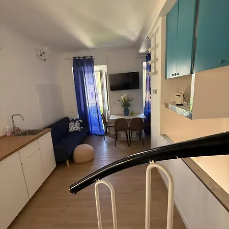 Cairoli House- *