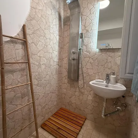 Cairoli House- Dom wakacyjny *